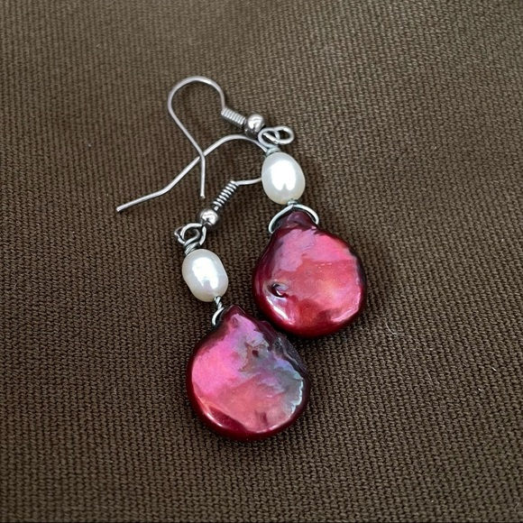handmade Jewelry - Natural Pearl Artisan Earrings